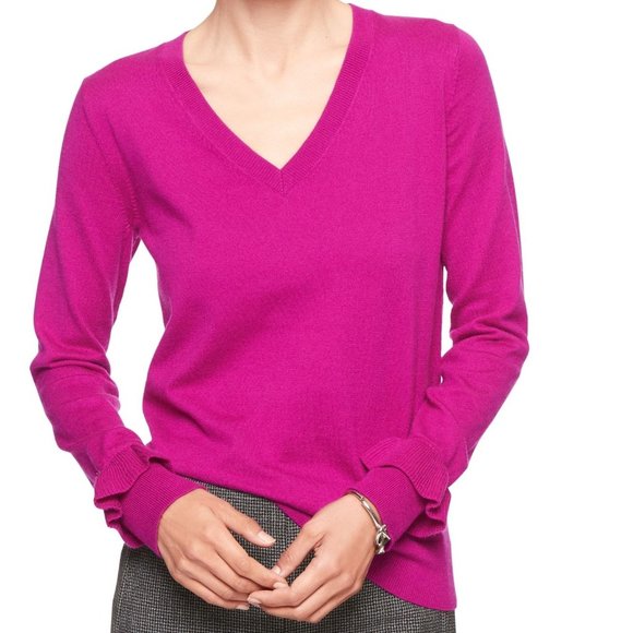 banana republic pink sweater